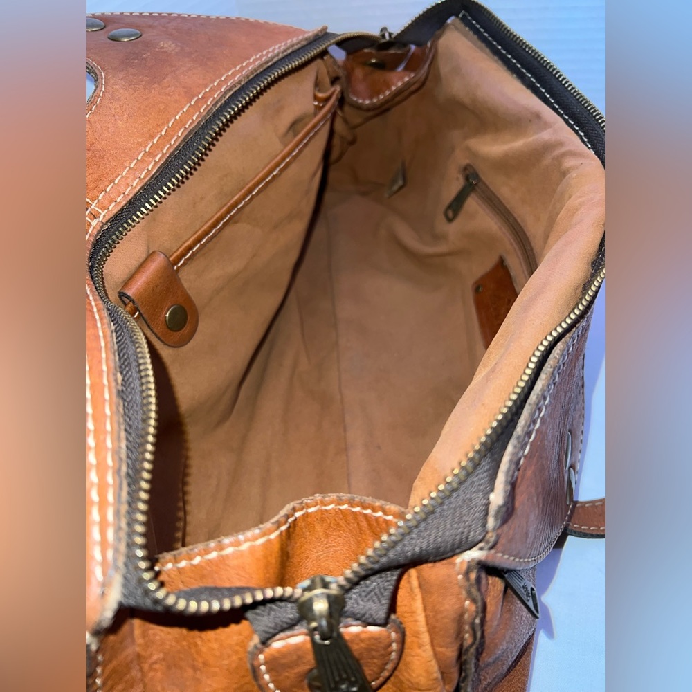 🔥🔥🔥 Patricia Nash Ergo Studded Satchel - Picture 7 of 16